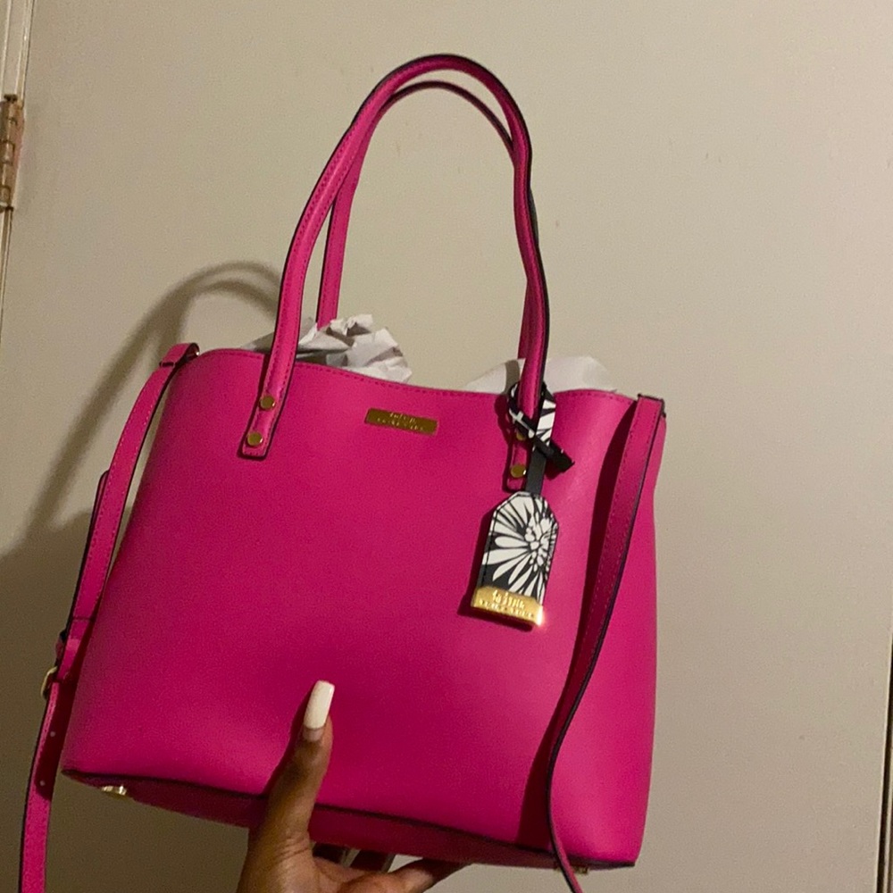 Brand new never uses medium pink purce